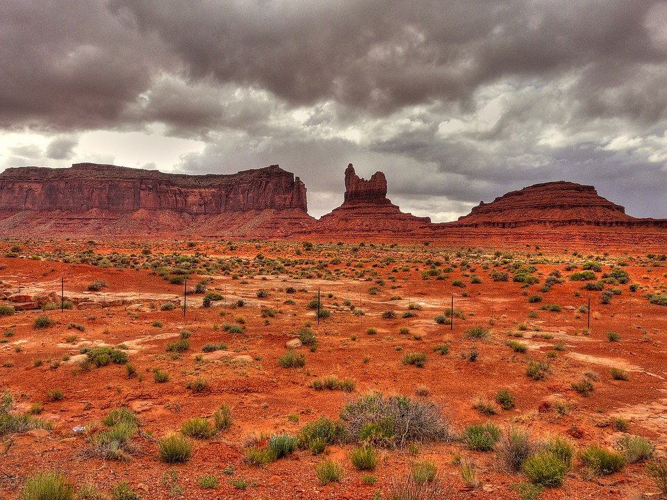 Image of desert and landscape in Kayenta, Arizona